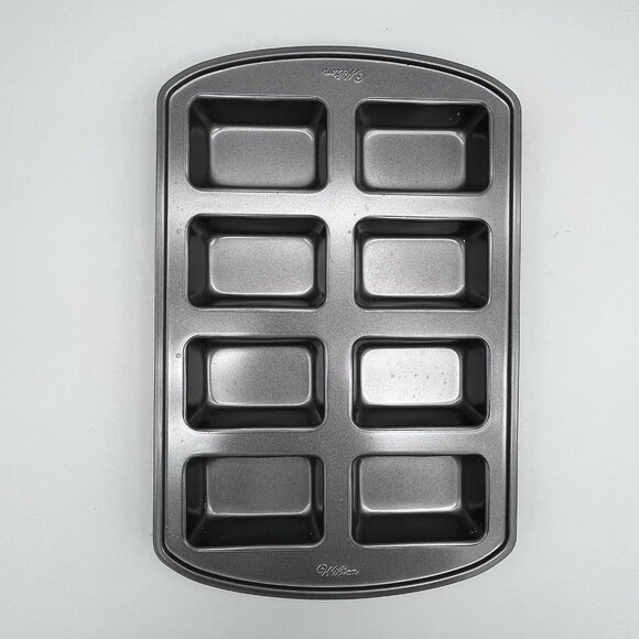 Wilton 15"x10" Mini Loaf Pan Eight 3.5"x2.5" Mini Loaf Molds Nonstick Pan - Picture 1 of 4